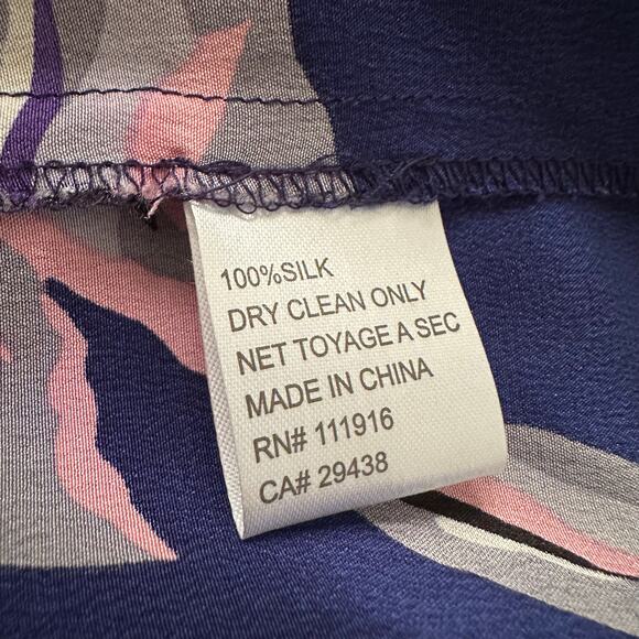 Yumi Kim navy blue floral silk 3/4 sleeve top size XS - Picture 7 of 13